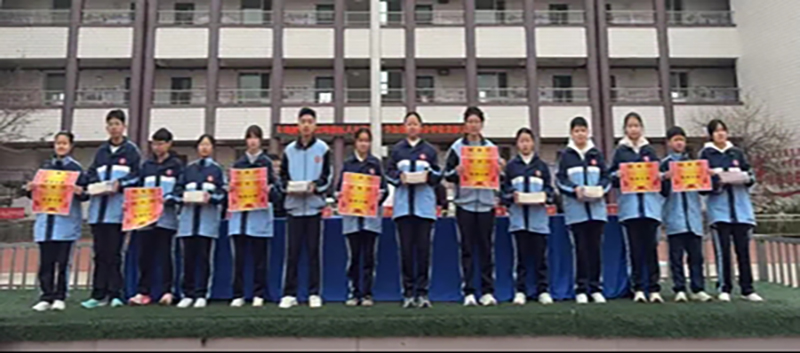 09.jpg